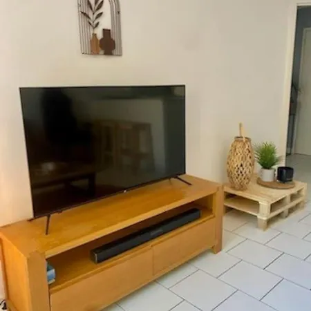 T2 Hyper Centre Renove + Parking, Proche Comedie *